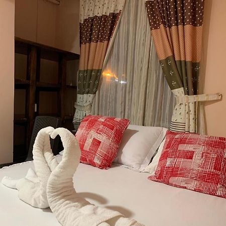 Hotel La Barca Atacames Extérieur photo