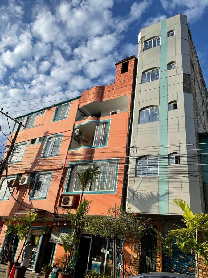 Hotel La Barca Atacames Extérieur photo