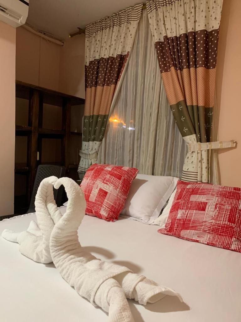 Hotel La Barca Atacames Extérieur photo