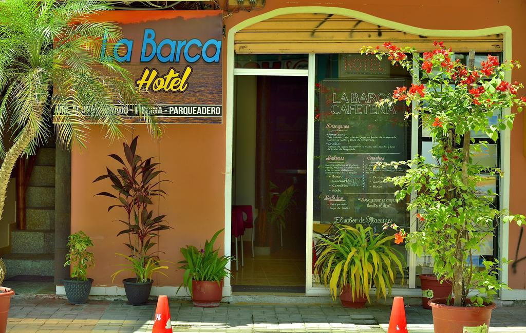 Hotel La Barca Atacames Extérieur photo