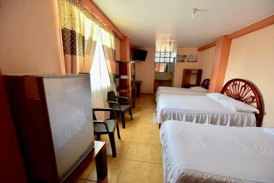 Hotel La Barca Atacames Extérieur photo