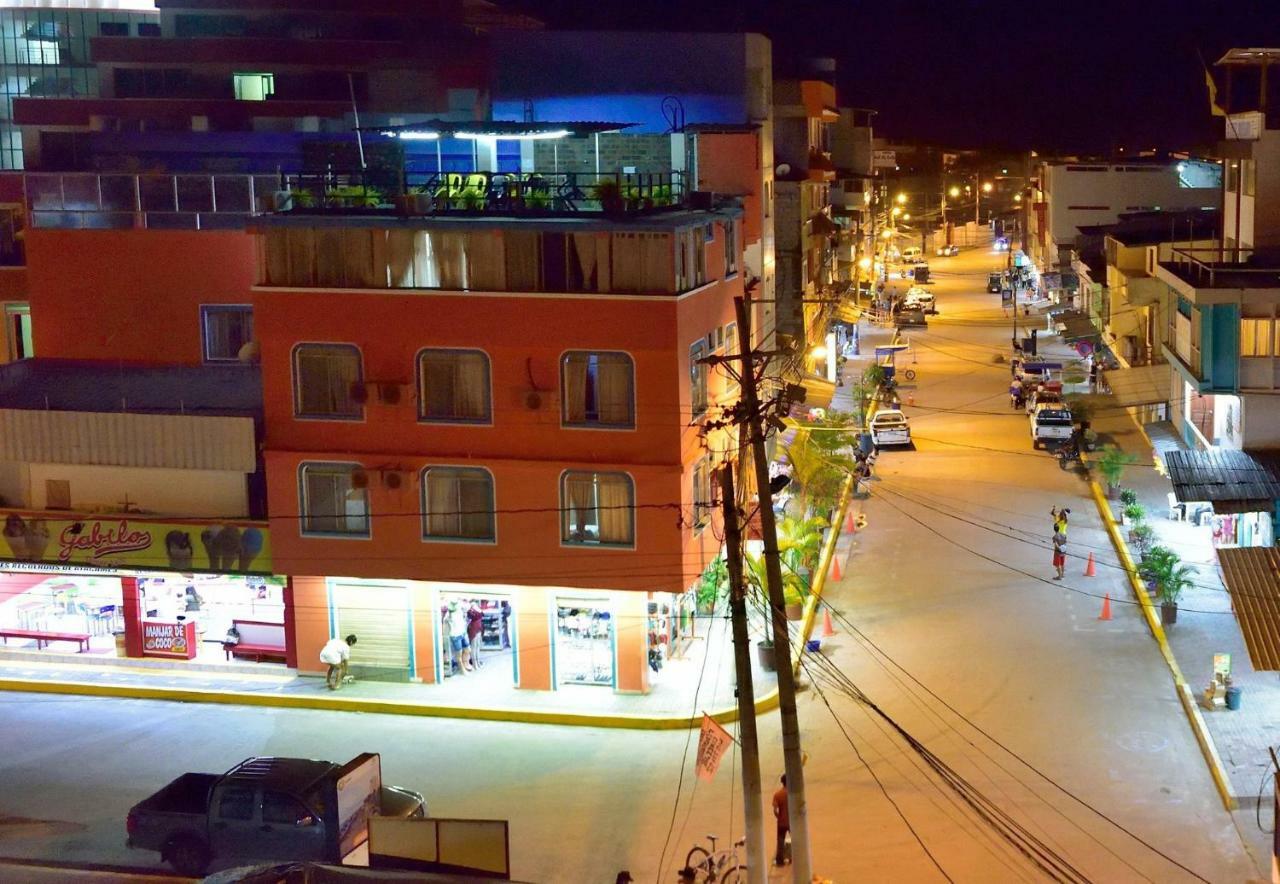 Hotel La Barca Atacames Extérieur photo